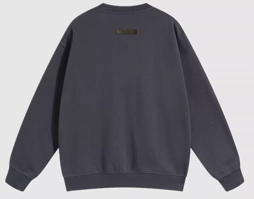 ESSENTIALS "SWEATER"