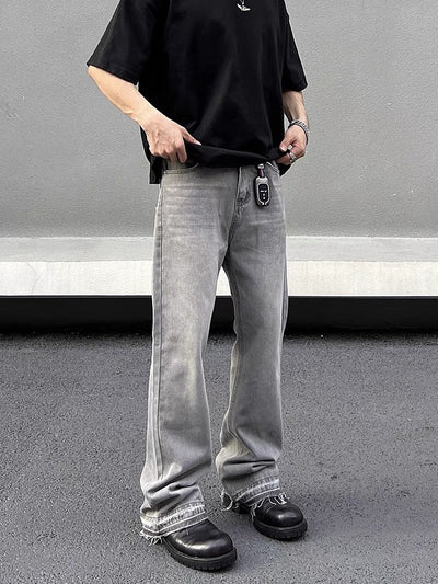 FLARED JEANS