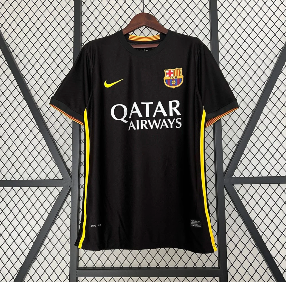 2013/14 RETRO BARCELONA AWAY JERSEY