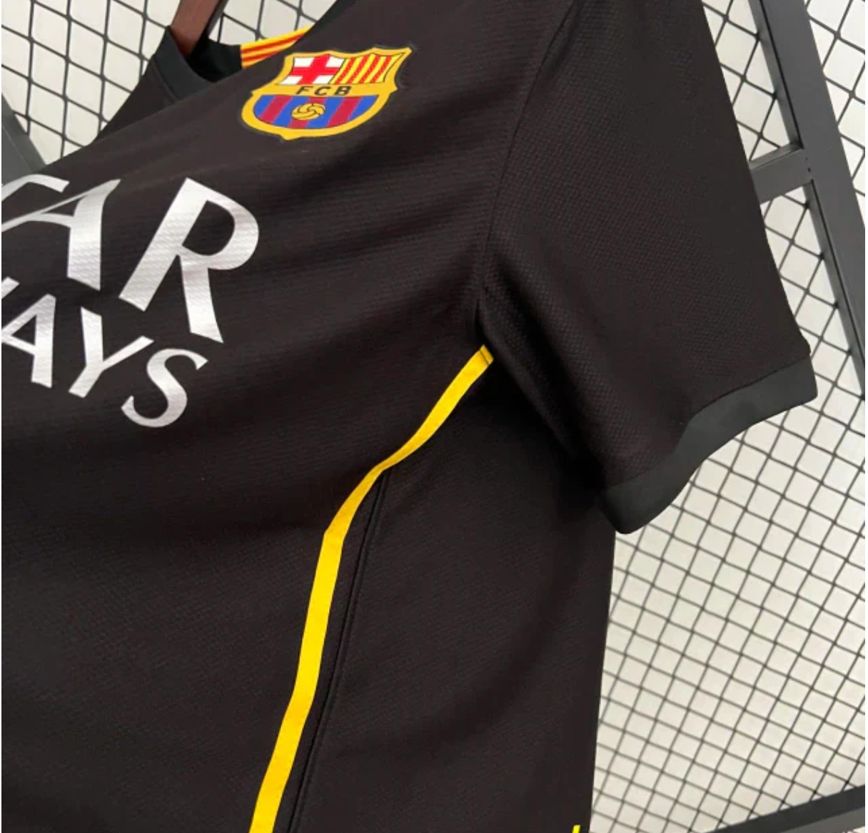 2013/14 RETRO BARCELONA AWAY JERSEY