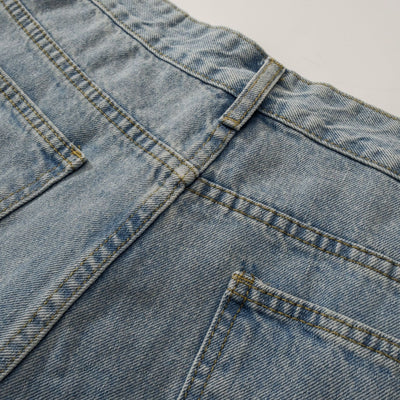 FLARED JEANS