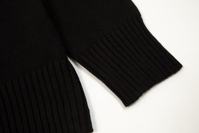 "HEART" - SWEATER
